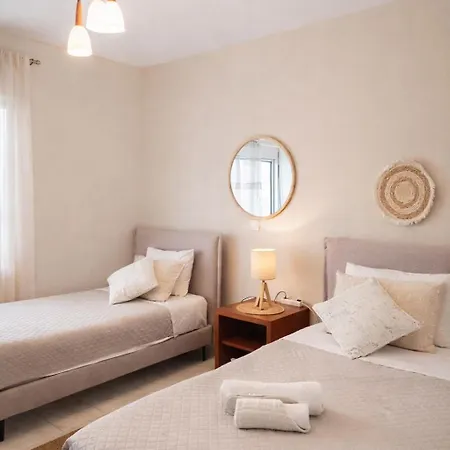 Lejlighed Erofili's Only 700 Meters From The