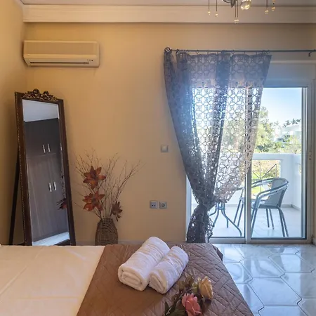 Erofili's Ialisos-rhodes 10 Minutes From Apartment *