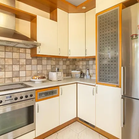 Erofili's Only 700 Meters From The Appartement Ialysos (Rhodes)